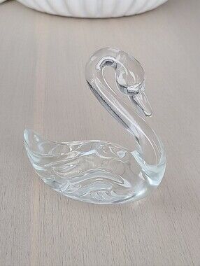 Vintage Fenton Glass Swan